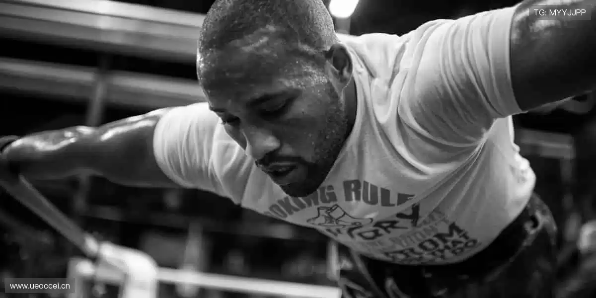 赛事直播，高清畅享，每一秒都精彩！📺👟